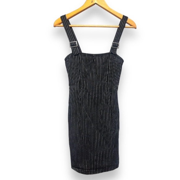 Forever 21 Black Pinstripe Bodycon Overall Mini Dress Women’s Size Small EUC - Picture 1 of 16
